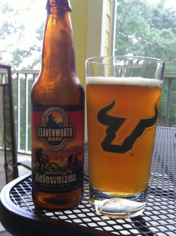 Leavenworth Whistling Pig Hefeweizen