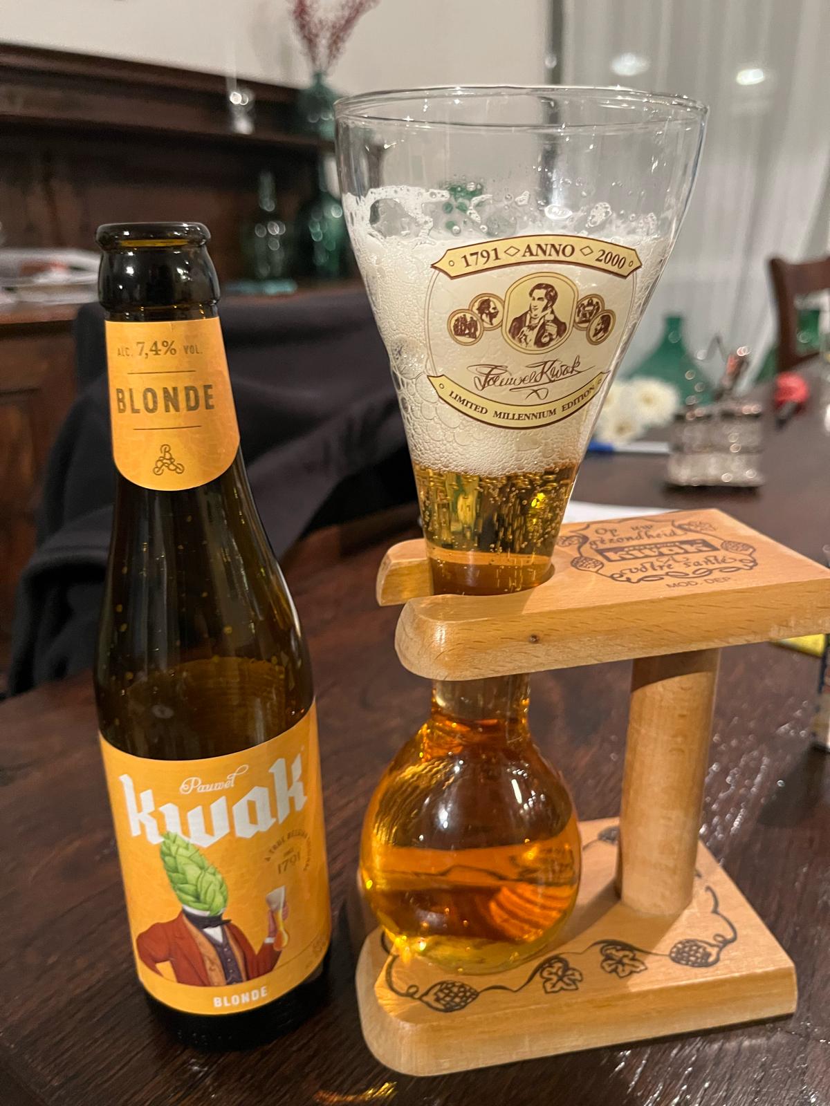 Kwak Blond