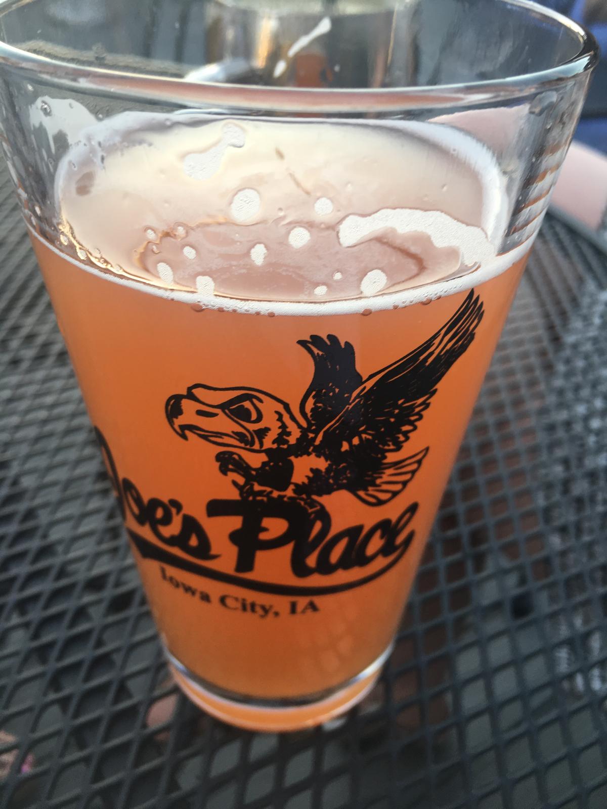 Sidehill Sour Strawberry Basil