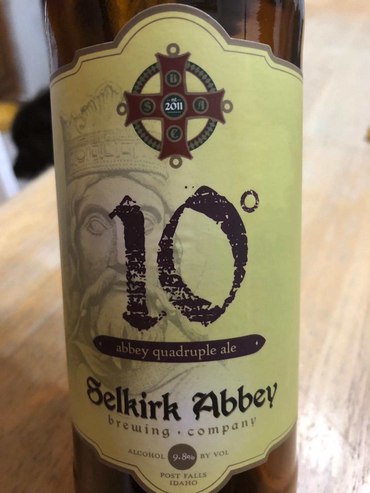 10°