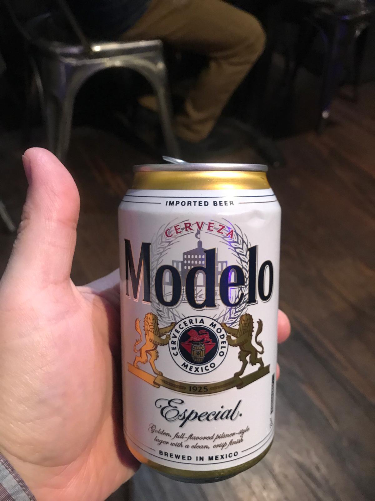 Modelo Especial