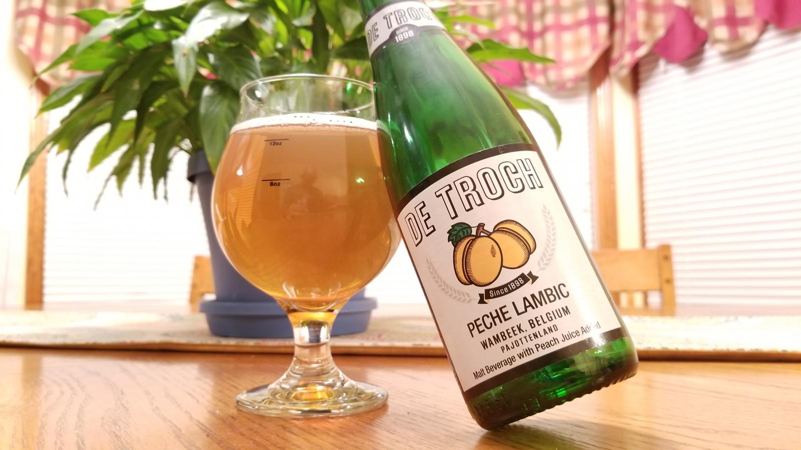 De Troch Peche Lambic