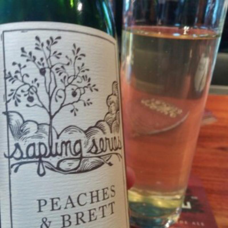 Peaches & Brett (sapling series)
