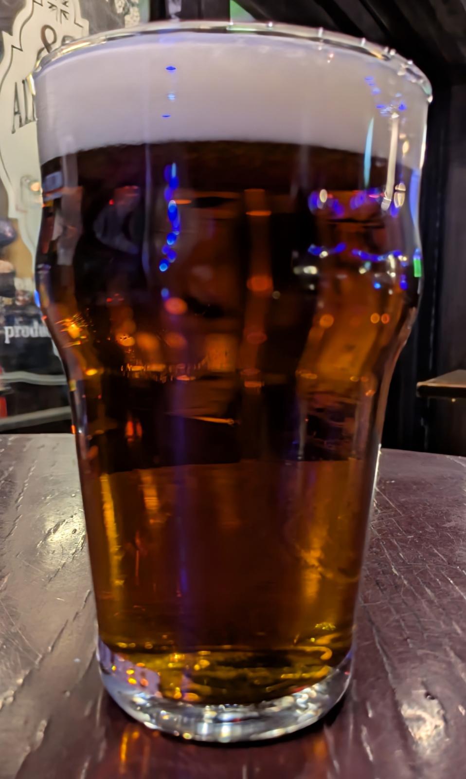 82 Red Ale (Collaboration with 82 Ale)
