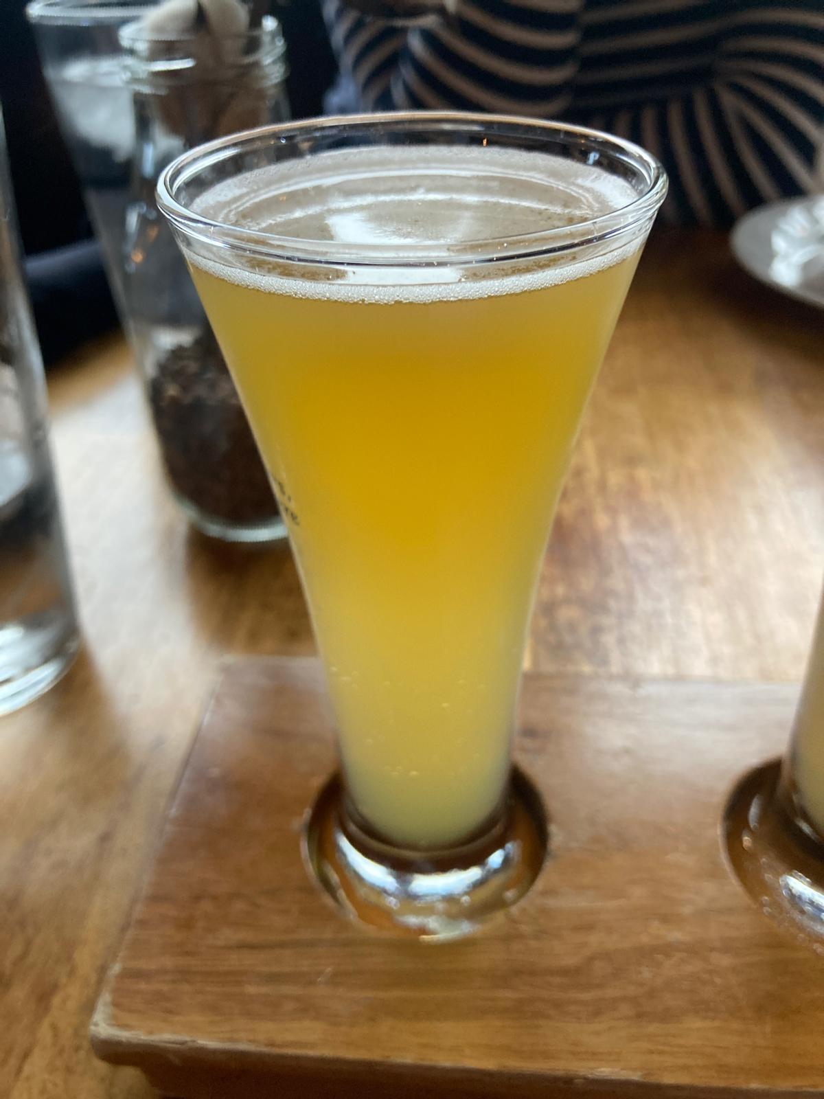 Stringtown Peach Sour