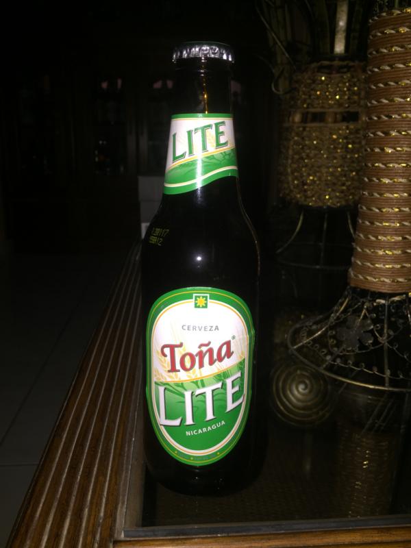 Toña Lite
